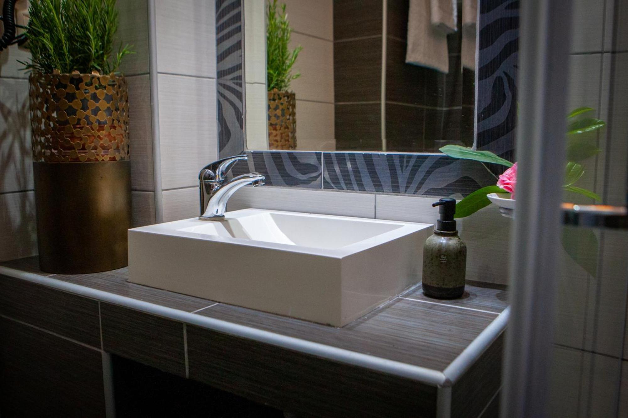 Olympiakí Aktí Art Hotel Aronos מראה חיצוני תמונה